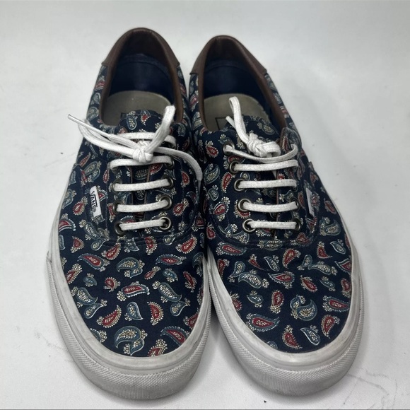 Unisex Printed Lace Up Vans - Low Tops Size 7 Men Women Size 8.5 - Picture 1 of 7